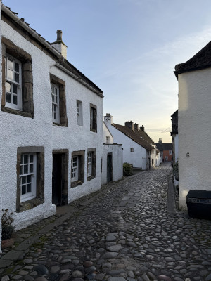 Cullross - Outlander - Cranesmuir - Alley